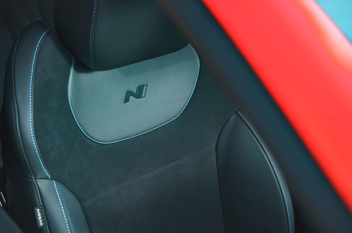 87 Cupra Formentor vs Hyundai Kona N 2022 Kona seats