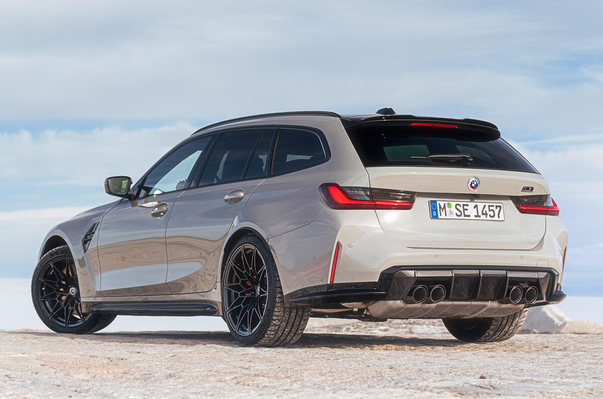 88 bmw m3 touring rear quarter