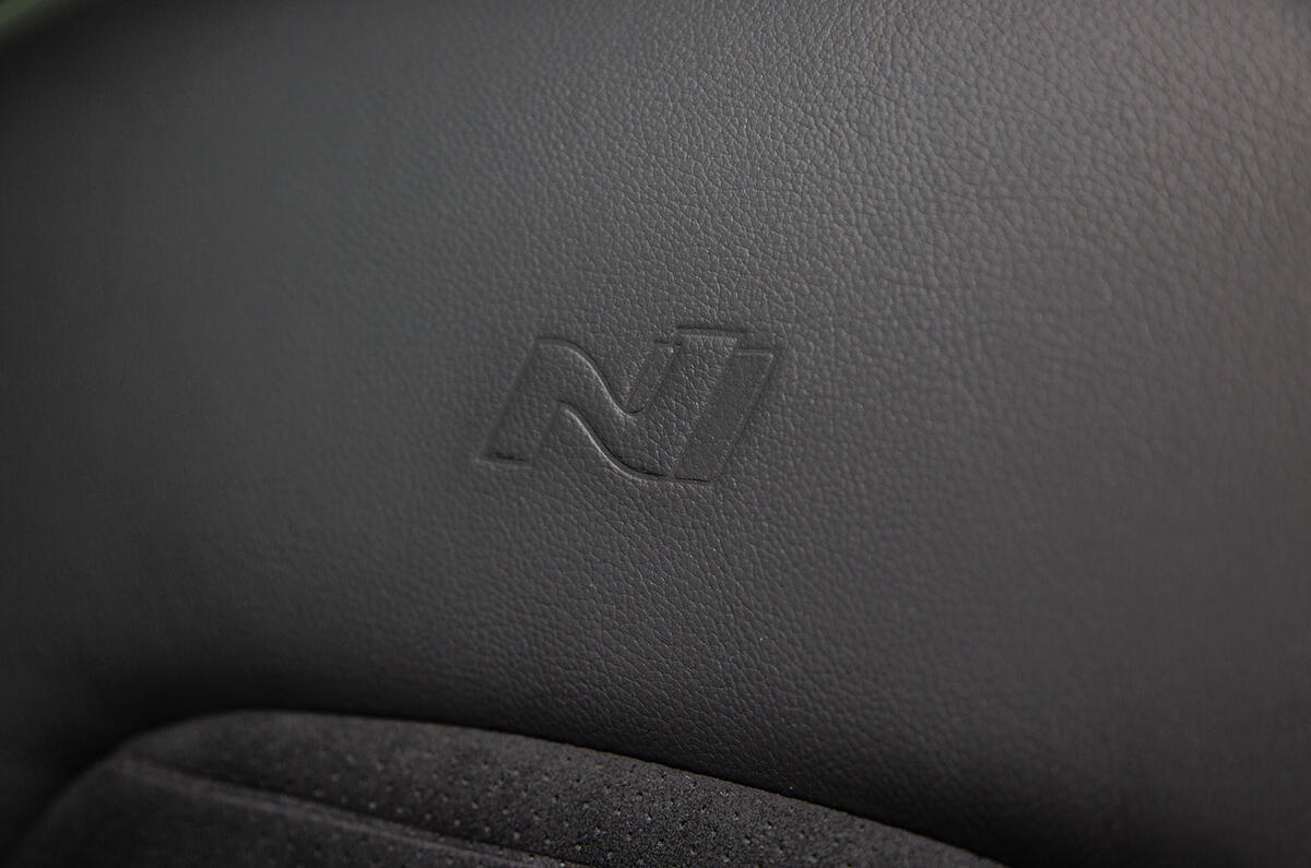 Hyundai Tucson N Line 2019 reveal - seat details