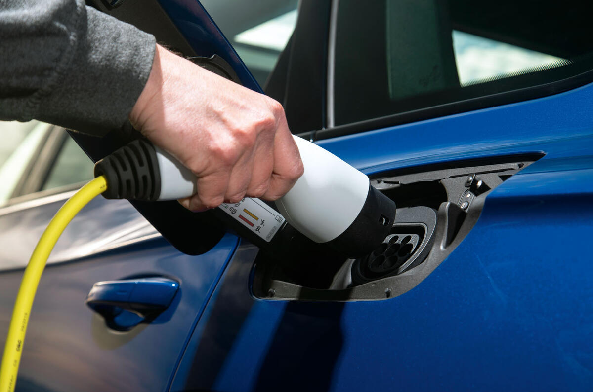 Volkswagen Touareg R 2020 official reveal images - charging port