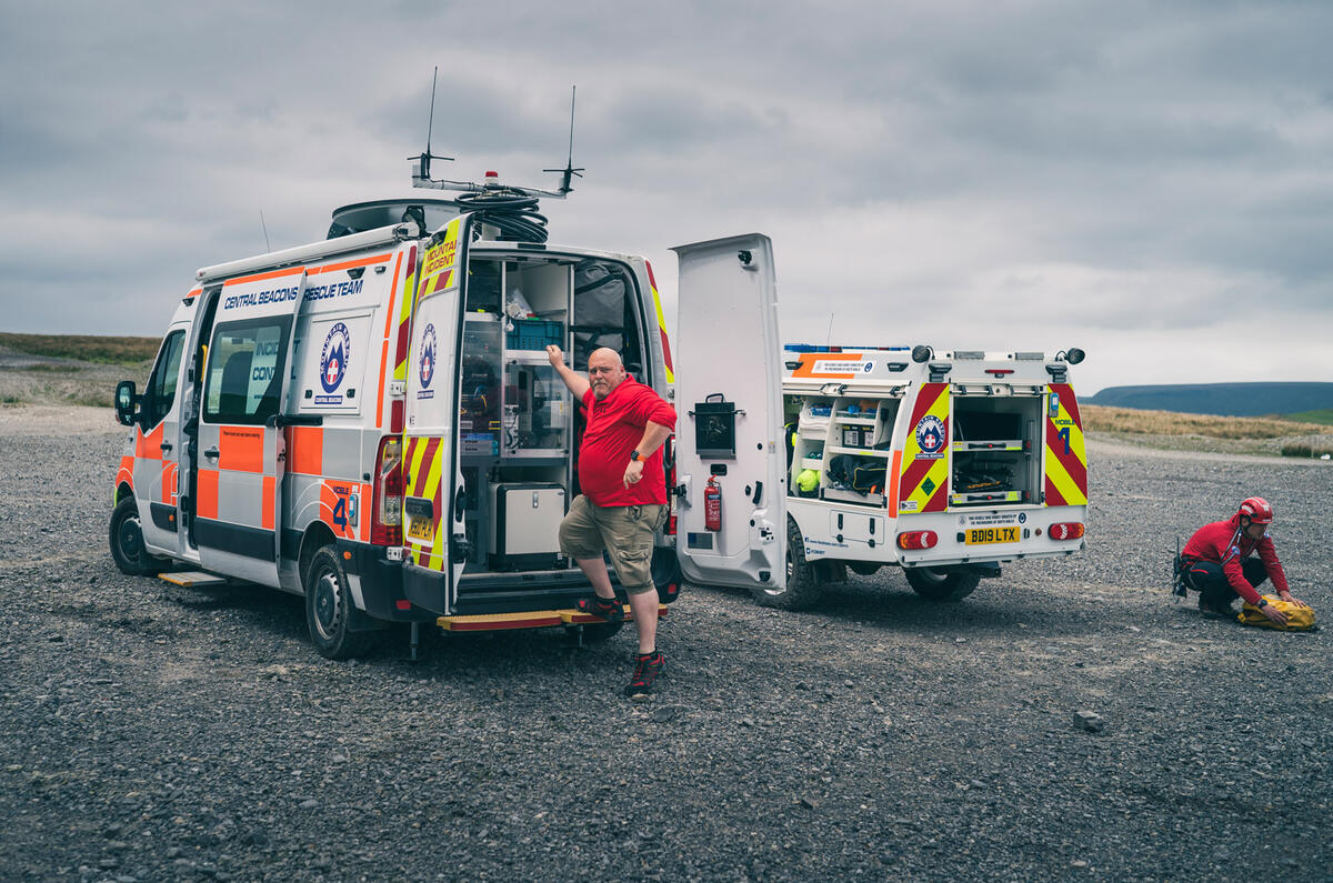 ون و وانت نجات کوهستان 89 چراغ مرکزی