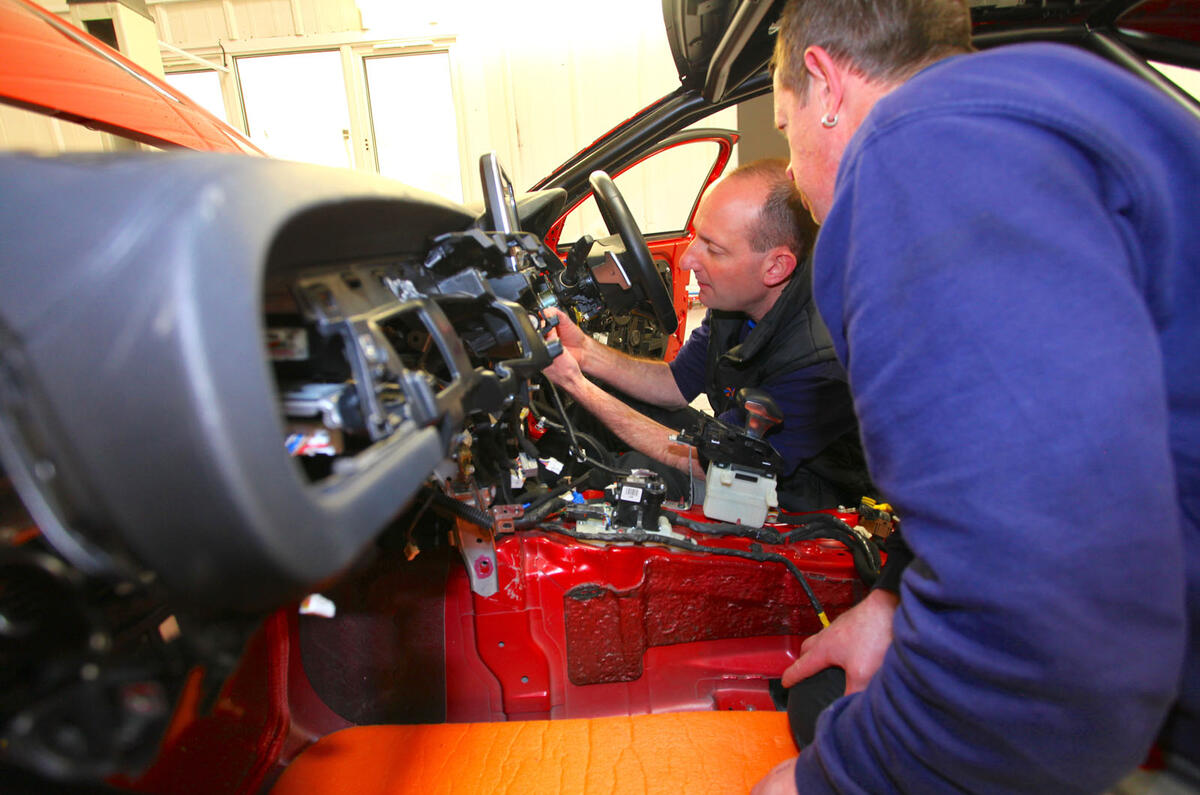 99 Kia Stinger GT420 racer - working