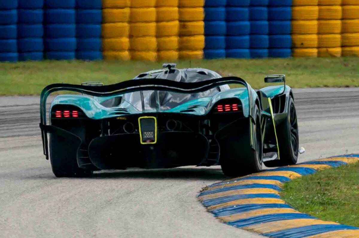 9 aston martin valkyrie amr pro