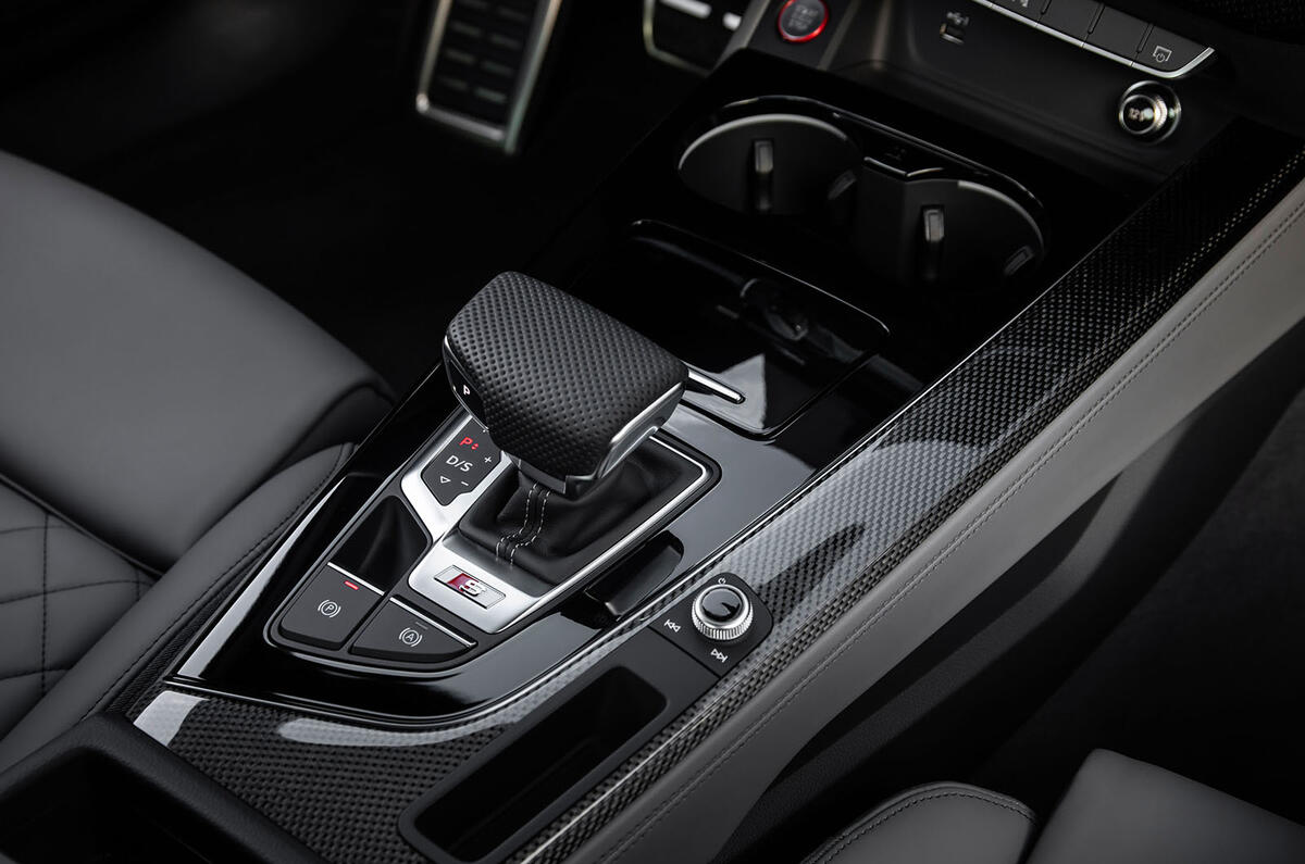 Audi S4 2019 first drive review - centre console