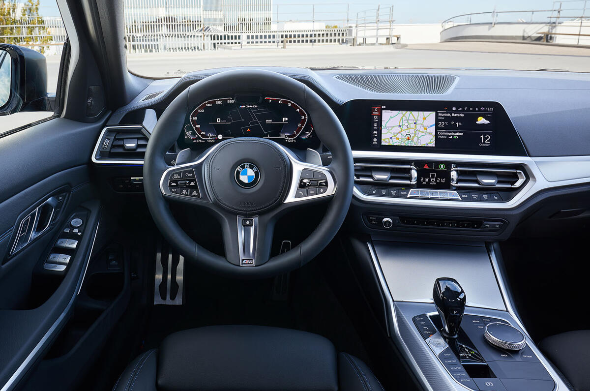 [Image: 9-bmw-m340i-xdrive-2019-fd-dashboard.jpg?itok=1TEoyzR_]