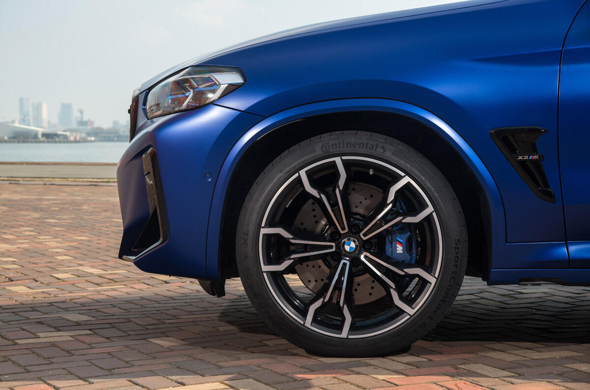 9 BMW X3 M wheel