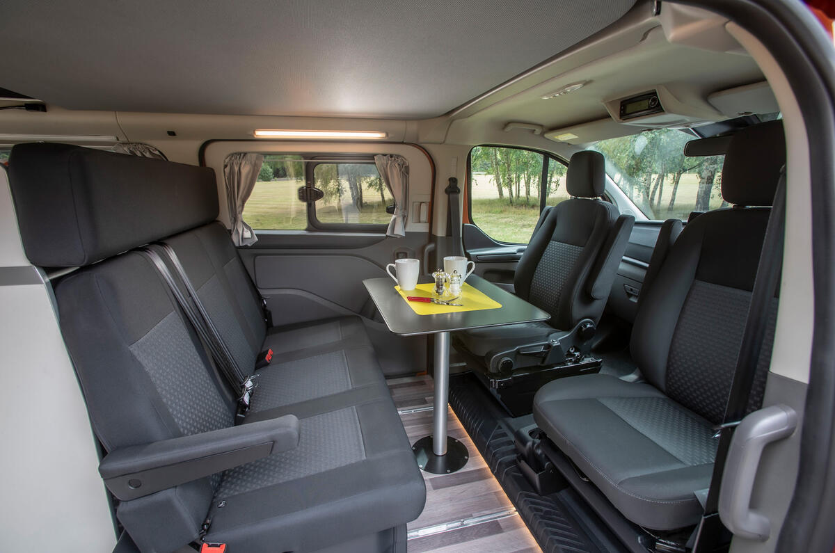 9 Ford Transit Nugget 2021 UK FD cabin