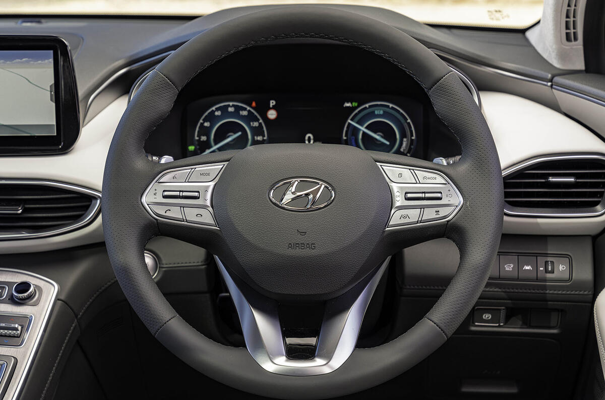 9 Hyundai Santa fe 2021 UK first drive review steering wheel