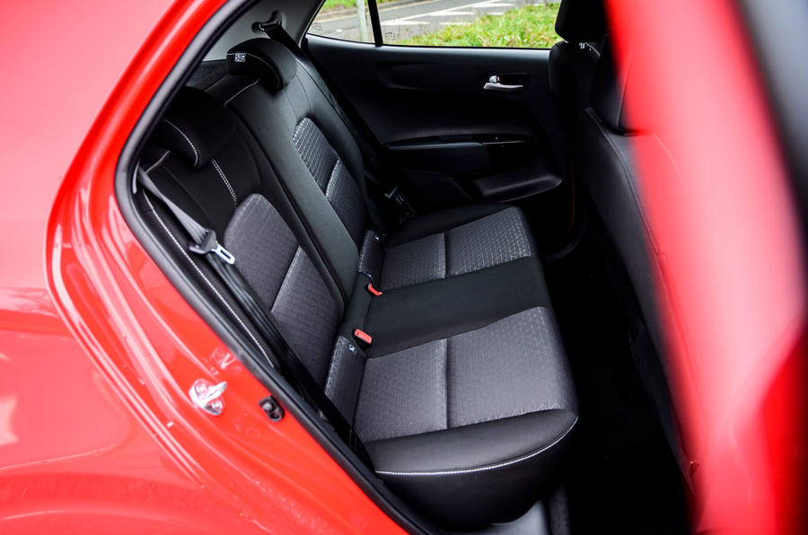 9 Kia Picanto 2021 : première révision des sièges arrière