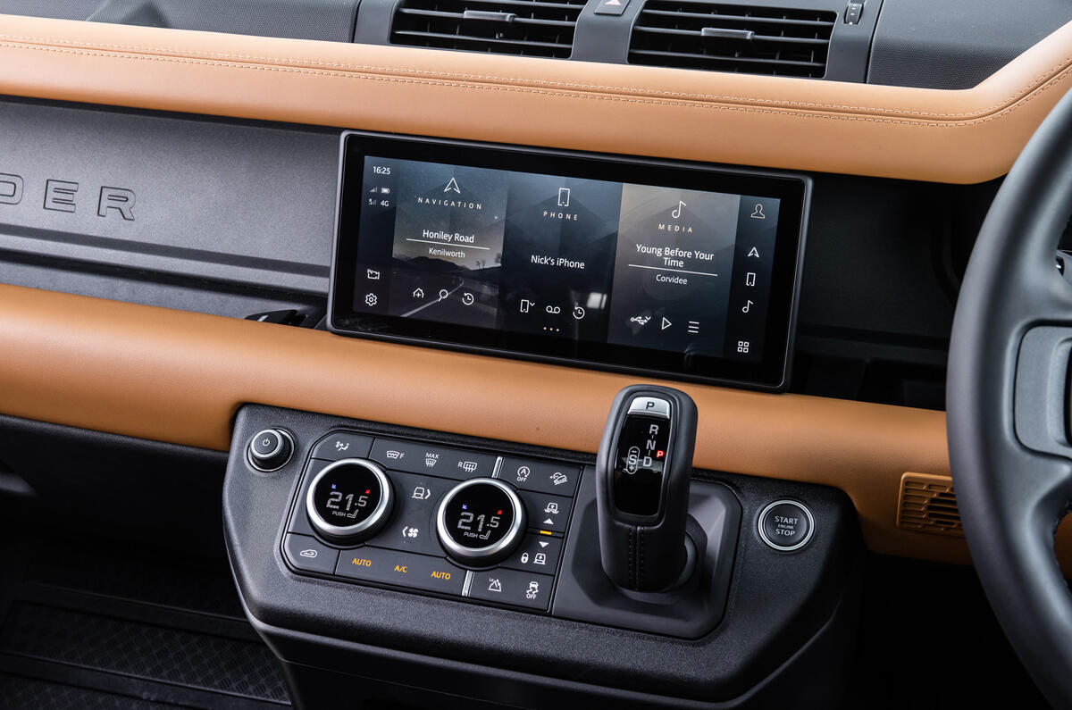 Land Rover Defender 90 P400 X 2020 UK first drive review - infotainment