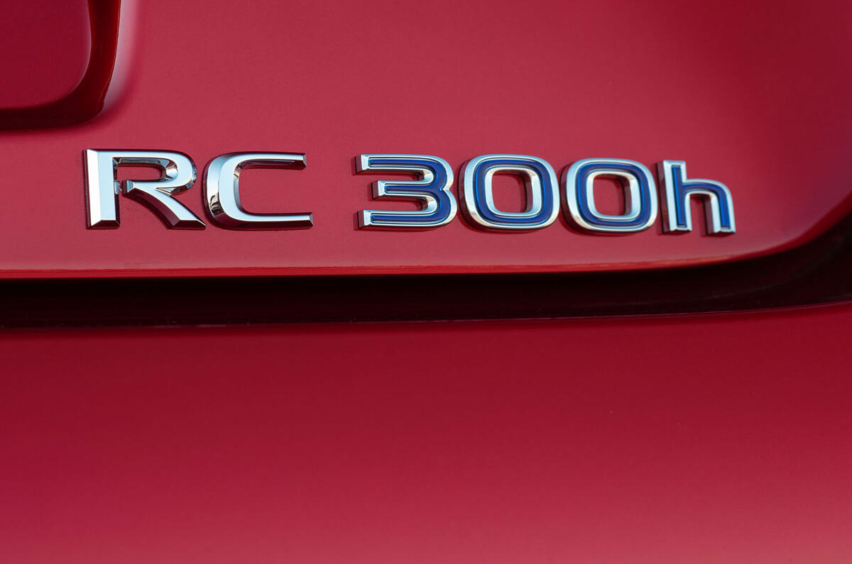 Lexus RC 300h 2019 first drive review - rear badge