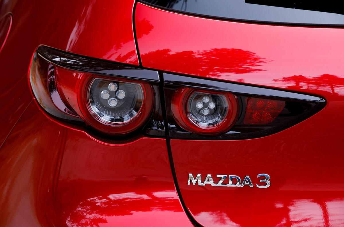 Mazda 3 2.0 Skyactiv-G 2019 first drive review - brake lights