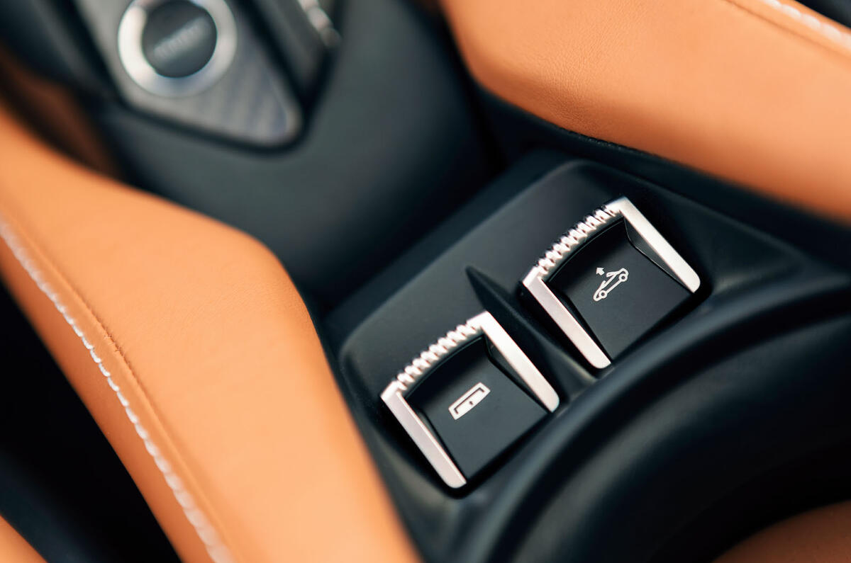 McLaren 720S Spider 2019 first drive review - roof controls