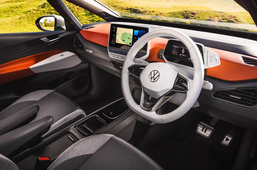 Volkswagen ID 3 2020 : premier bilan de conduite au Royaume-Uni - cabine