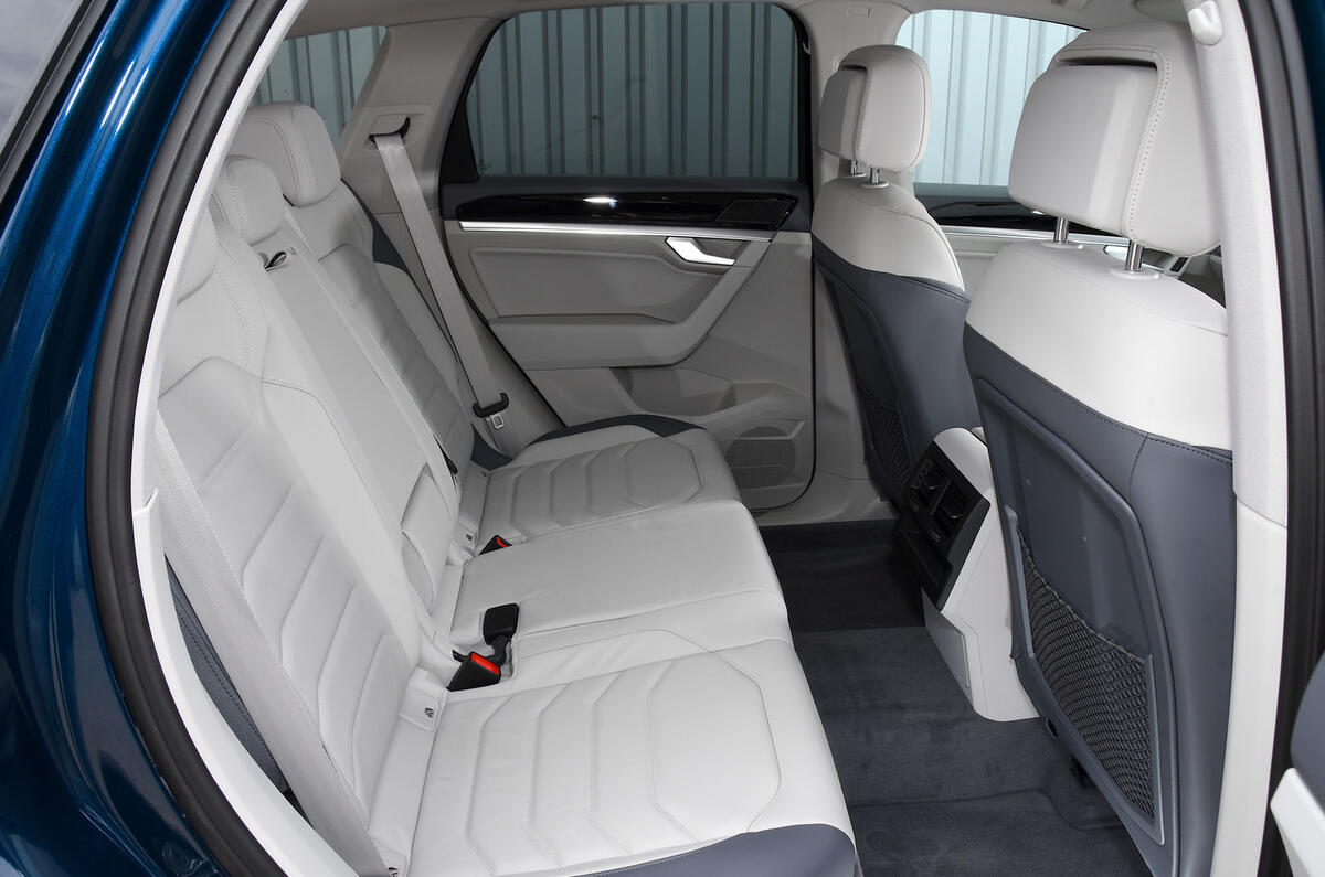 Volkswagen Touareg 3.0 TSI 2019 UK review Autocar