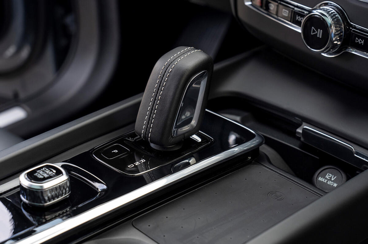 9 Volvo XC60 T8 PHEV 2021 first drive review gearstick