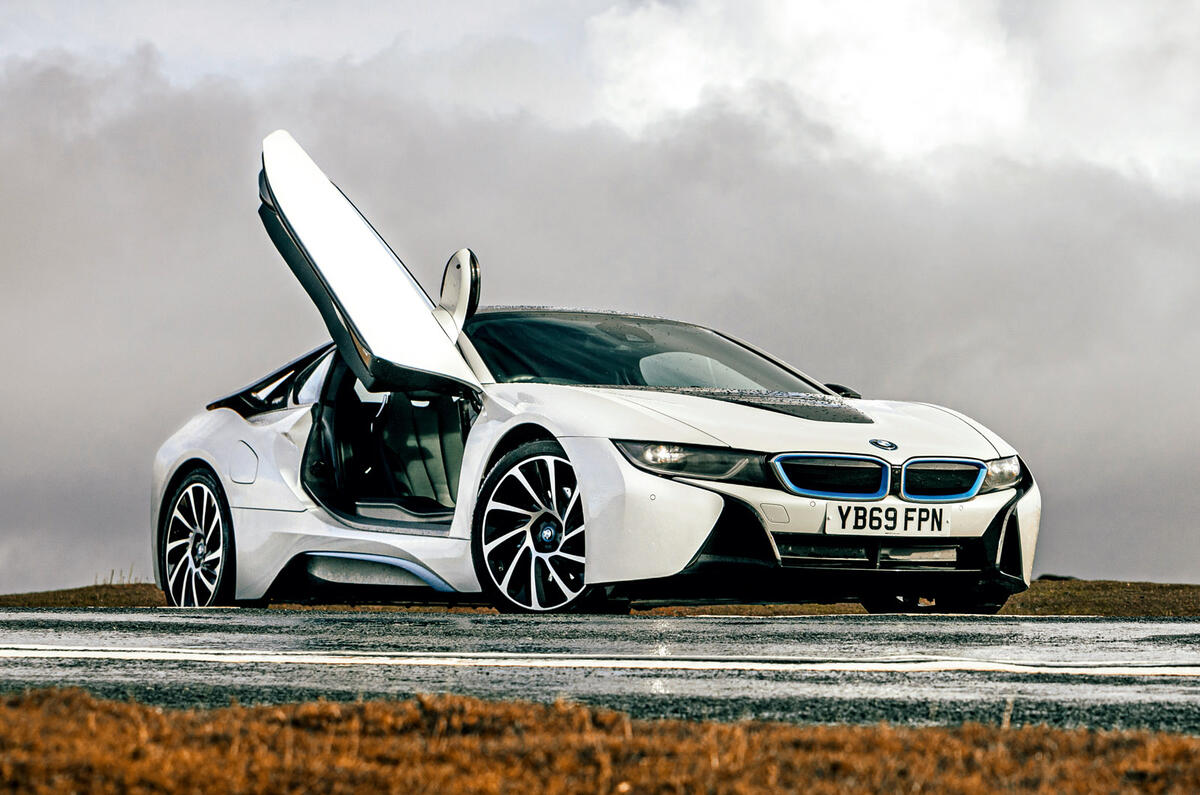 90 bmw i8 front door open