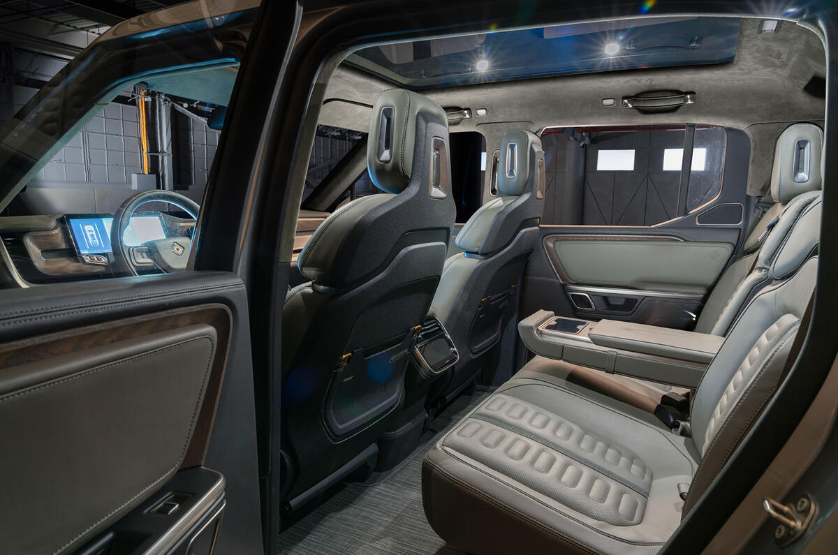 Amazon Leads 544 Million Investment In Ev Start Up Rivian Autocar