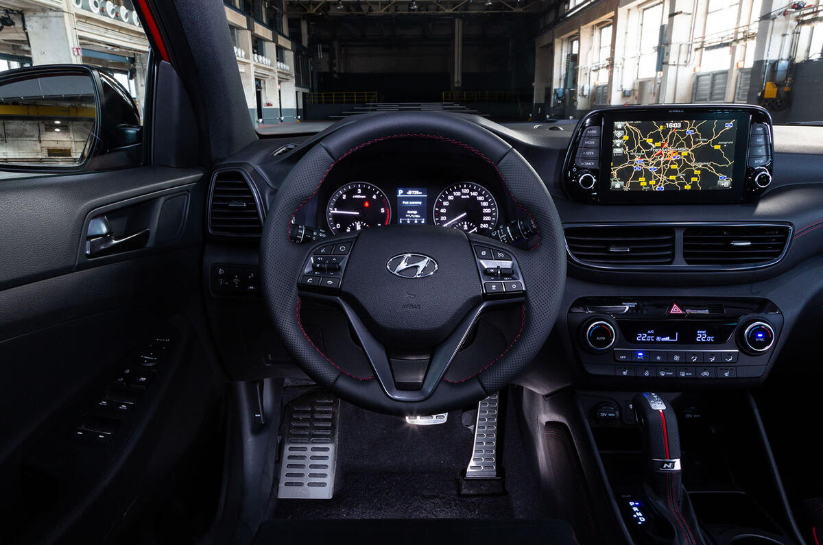 Hyundai Tucson N Line 2019 reveal - dashboard