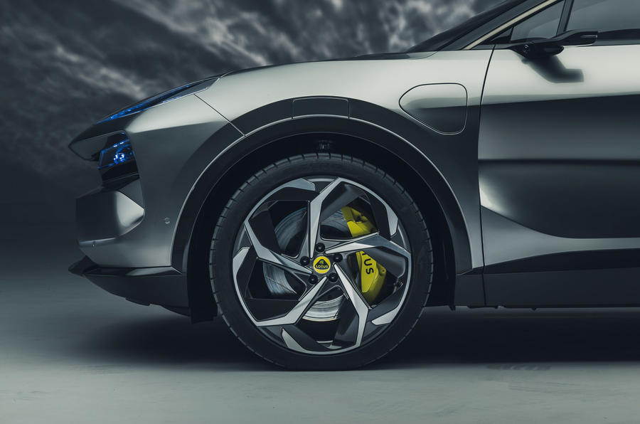 91 Lotus Eletre 2022 official reveal Autocar alloy wheels