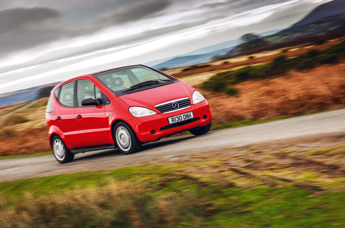 Mercedes A-Class - tracking front