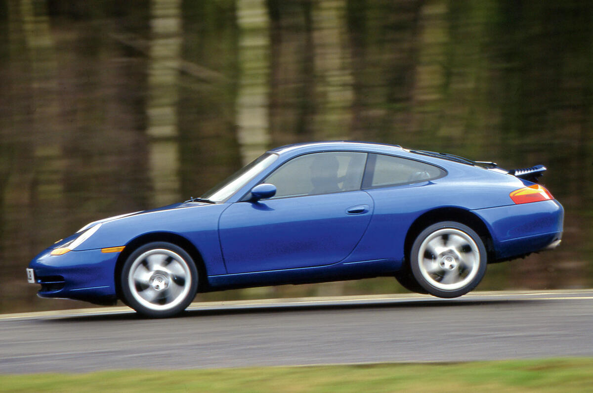 Porsche 911 996