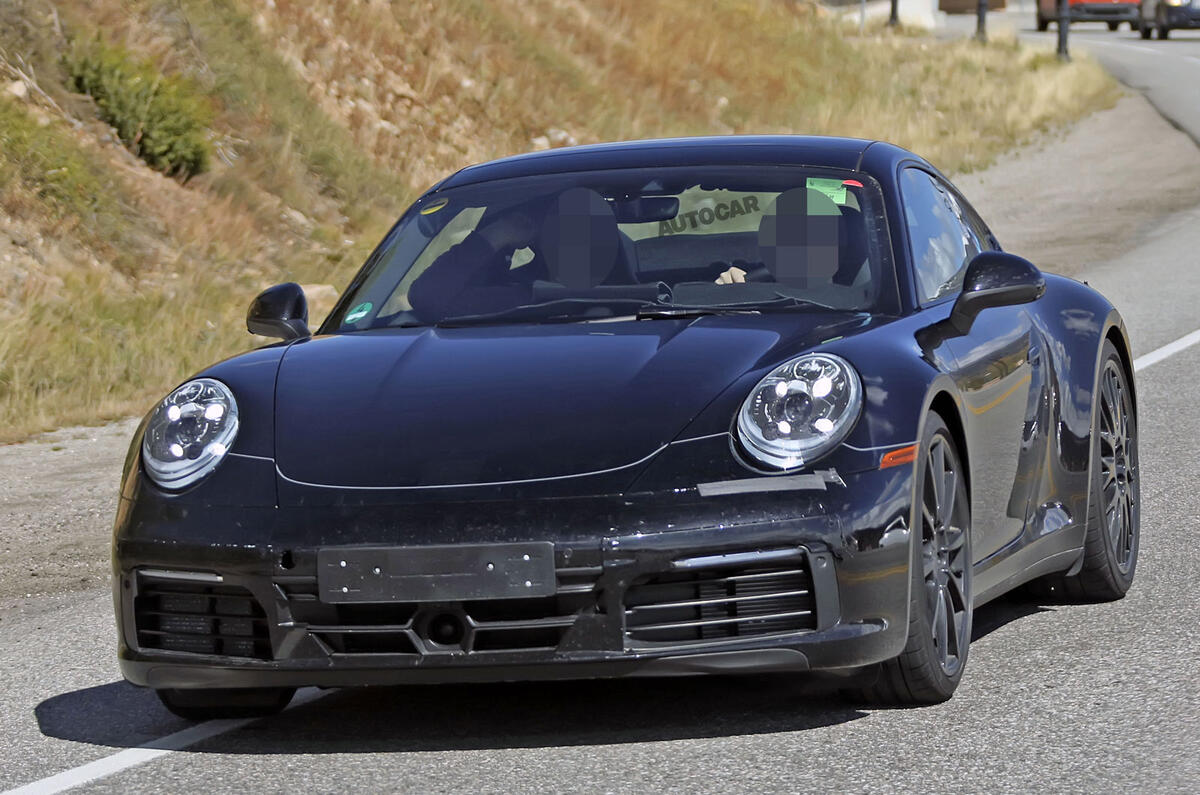 Porsche 911 interior sighting shows new digital cluster of 2019 car