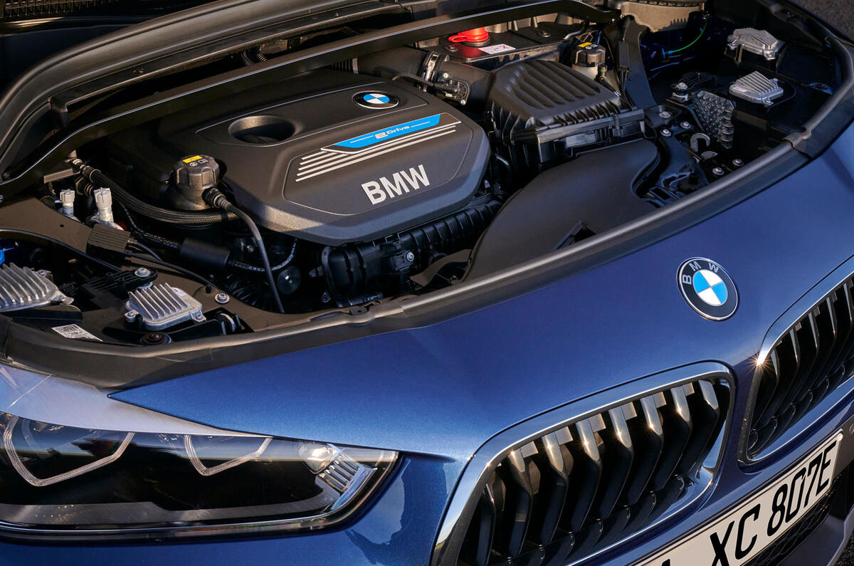 BMW X2 plug-in hybrid official press images - engine