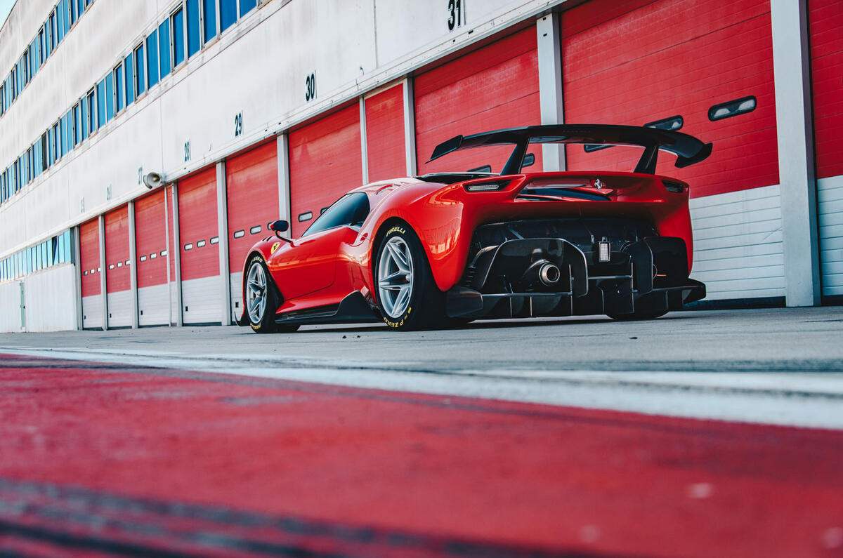 Ferrari P80/C 2019 reveal official pictures - pit lane rear