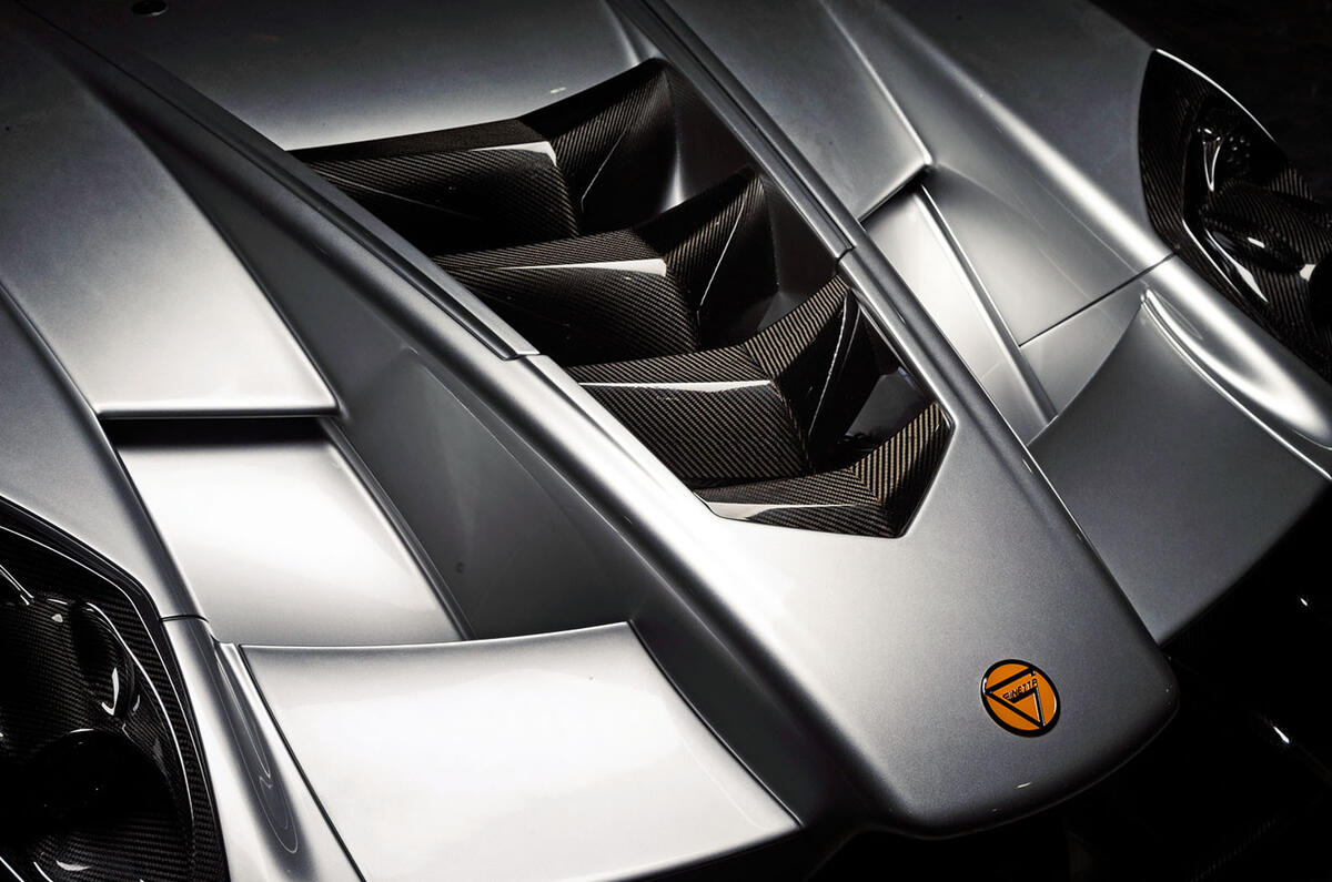 Ginetta supercar reveal exclusive pictures - bonnet vents