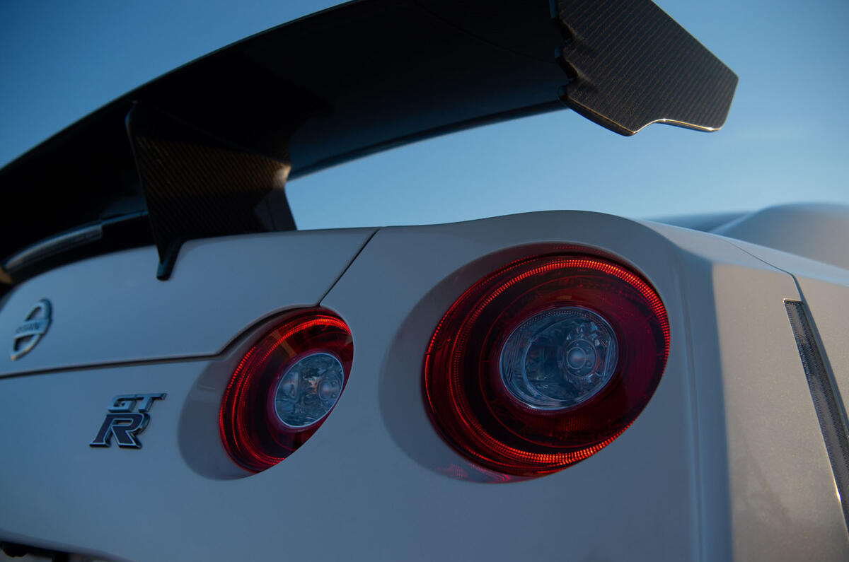 Nissan GT-R Nismo 2020 official reveal - rear lights