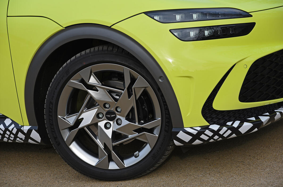 93 Genesis GV60 prototype drive 2022 alloy wheels