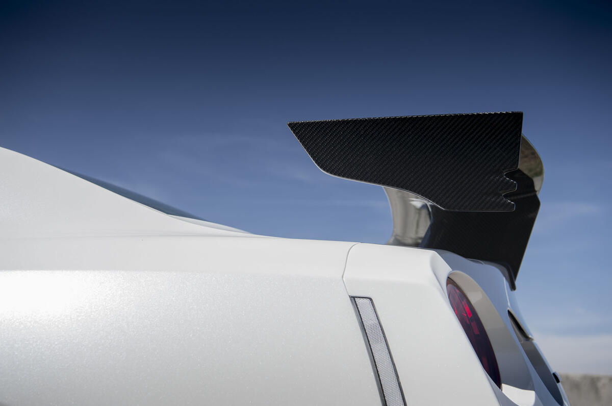 Nissan GT-R Nismo 2020 official reveal - spoiler