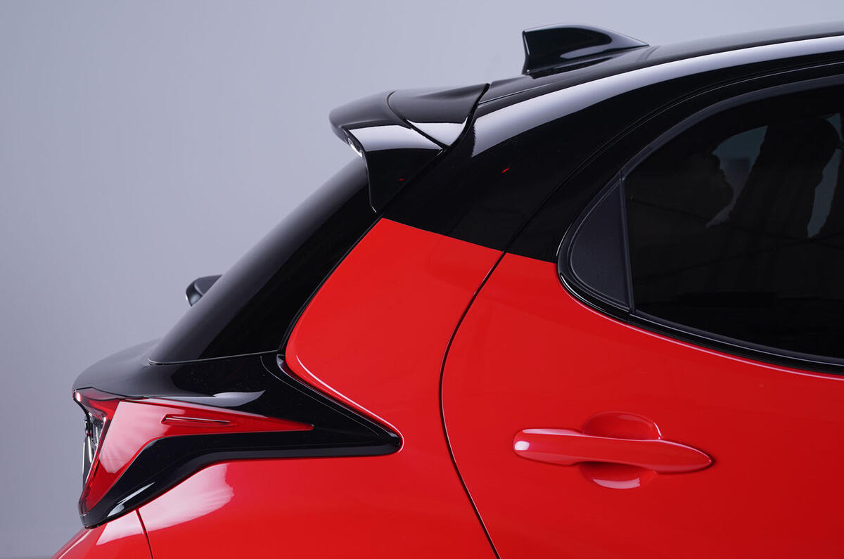 Toyota Yaris 2019 official studio - spoiler
