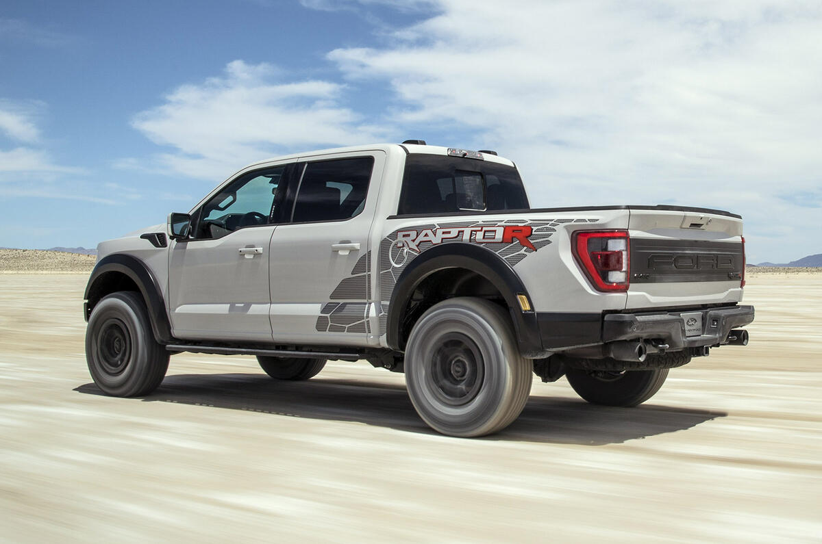 94 2023 F 150 Raptor R خارجی بهمن خاکستری عقب