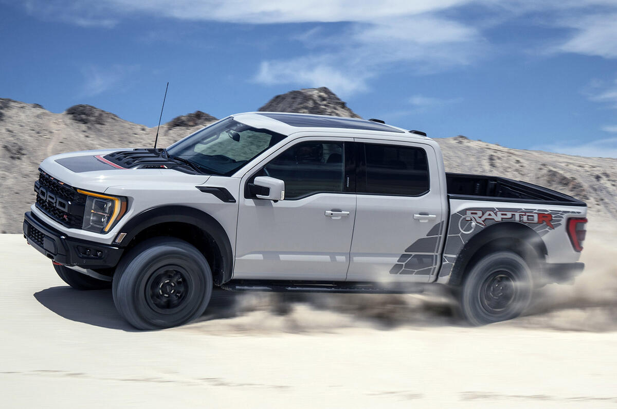 95 2023 F 150 Raptor R خارجی Avalanche Grey