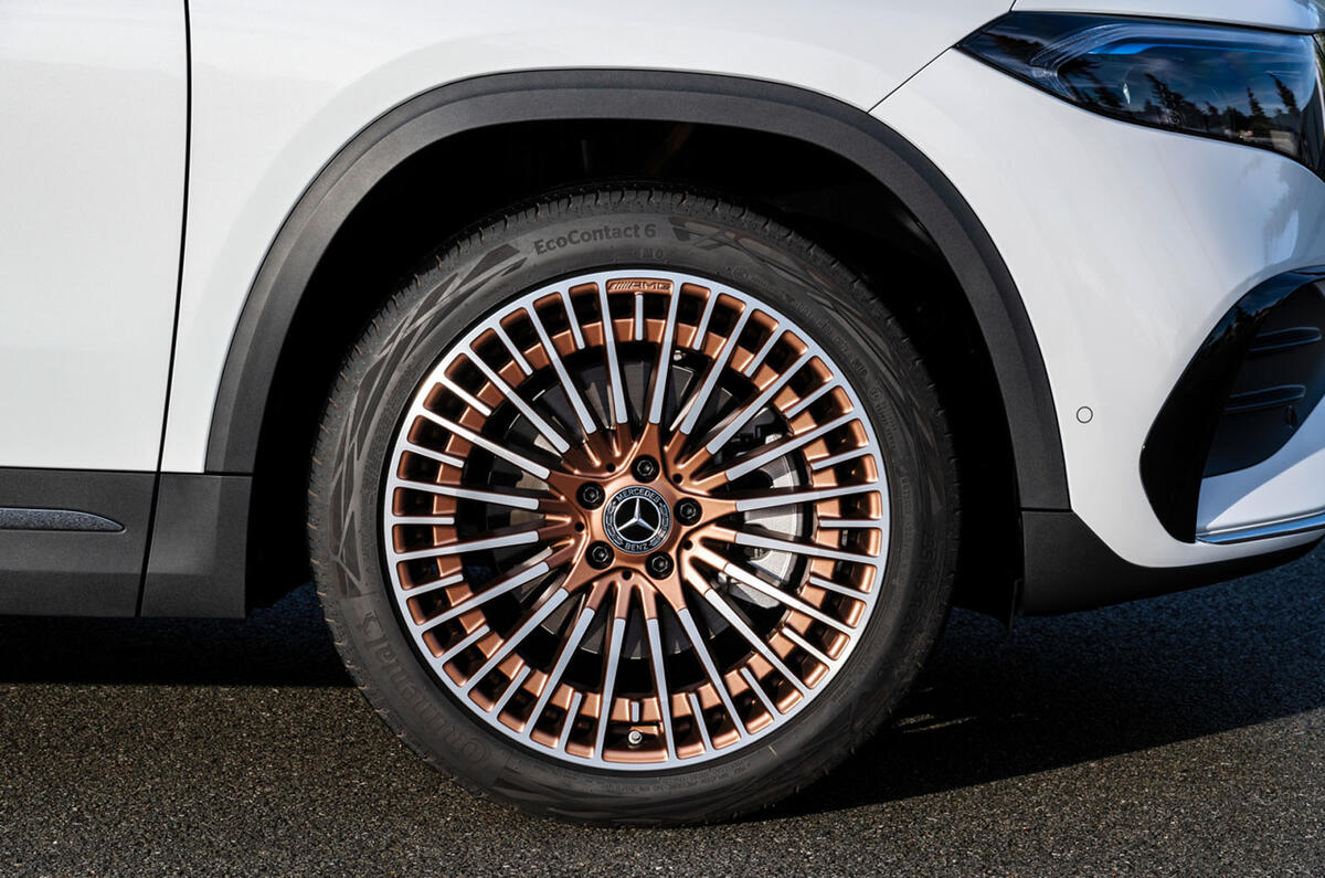 95 Mercedes Benz EQA official images alloy wheels