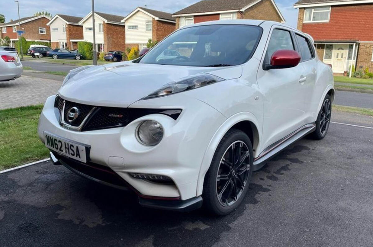 95 nissan juke nismo front quarter
