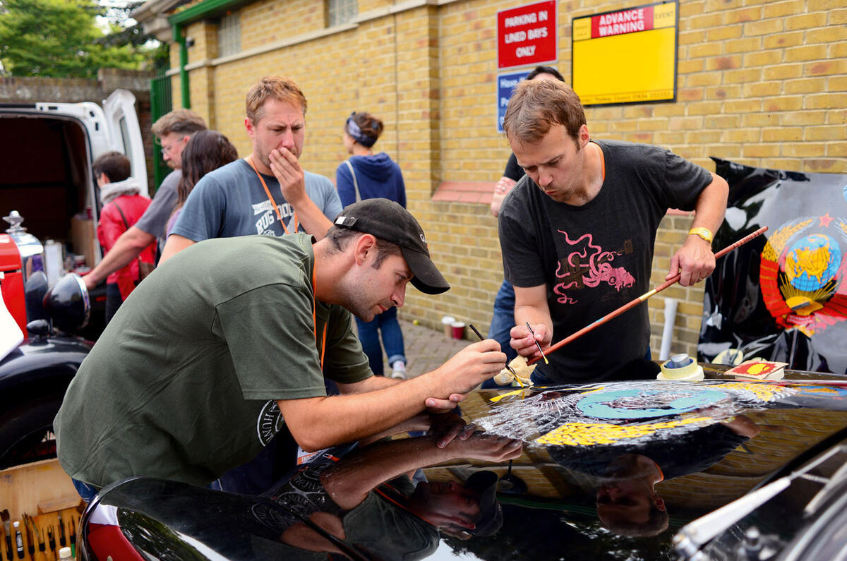 95 signwriting feature brush
