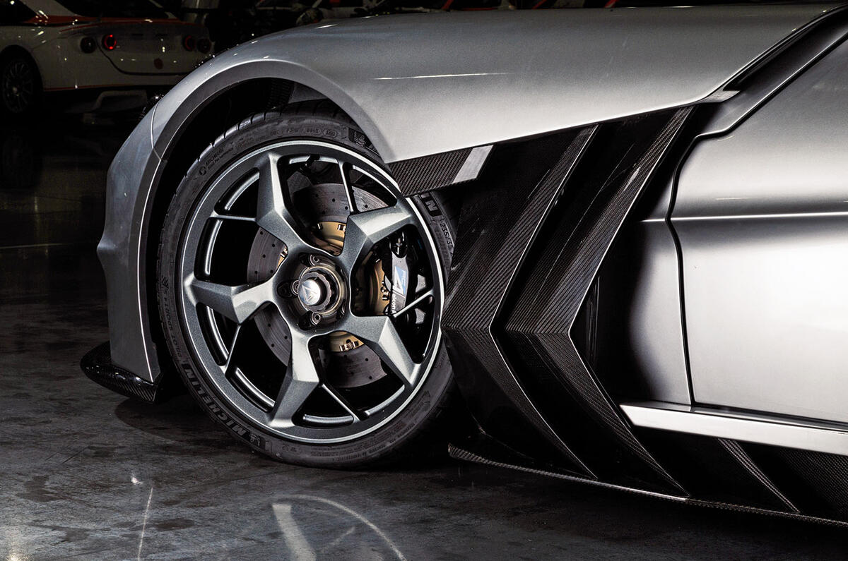 Ginetta supercar reveal exclusive pictures - alloy wheels
