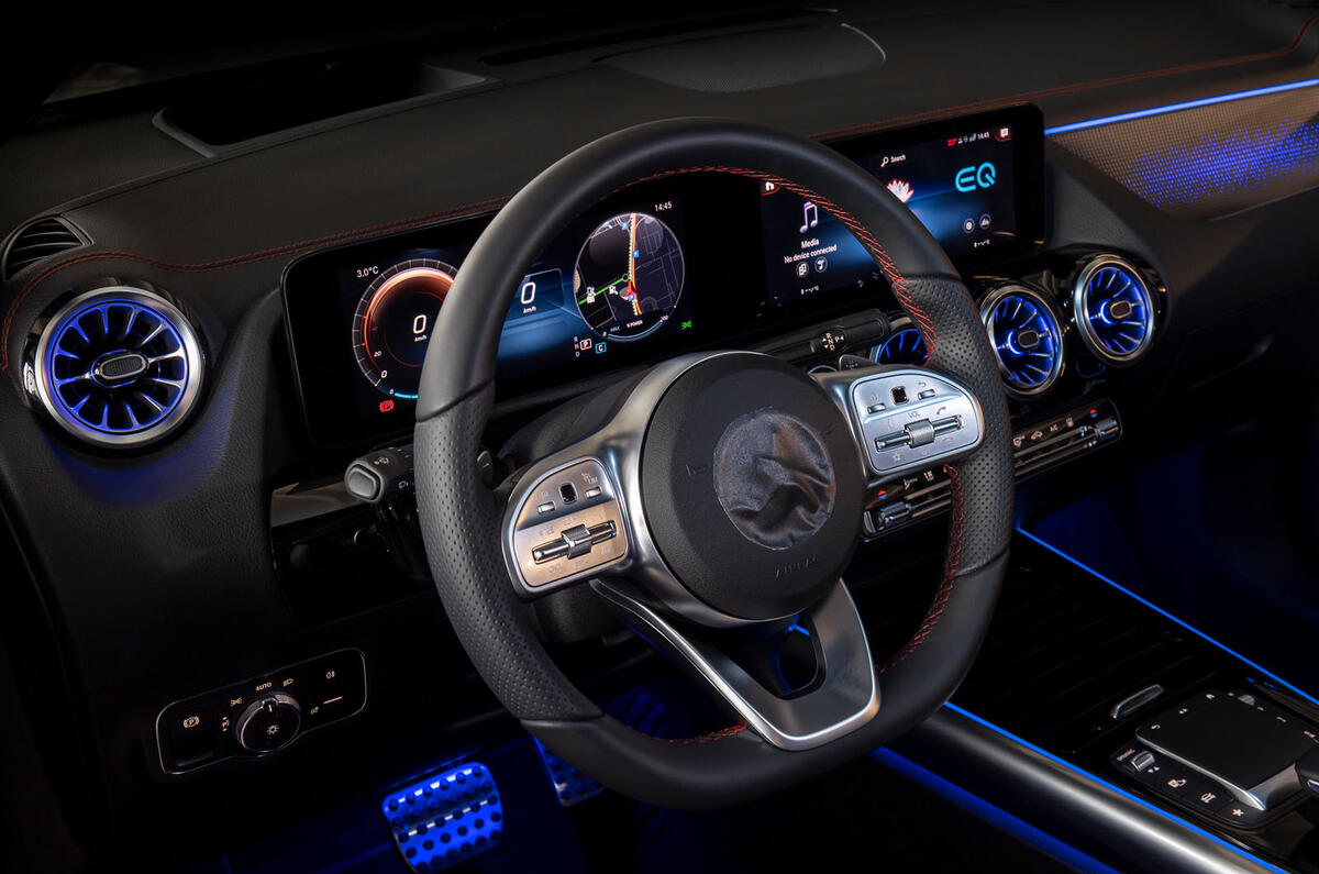 96 Mercedes Benz EQA 2021 prototype drive dashboard