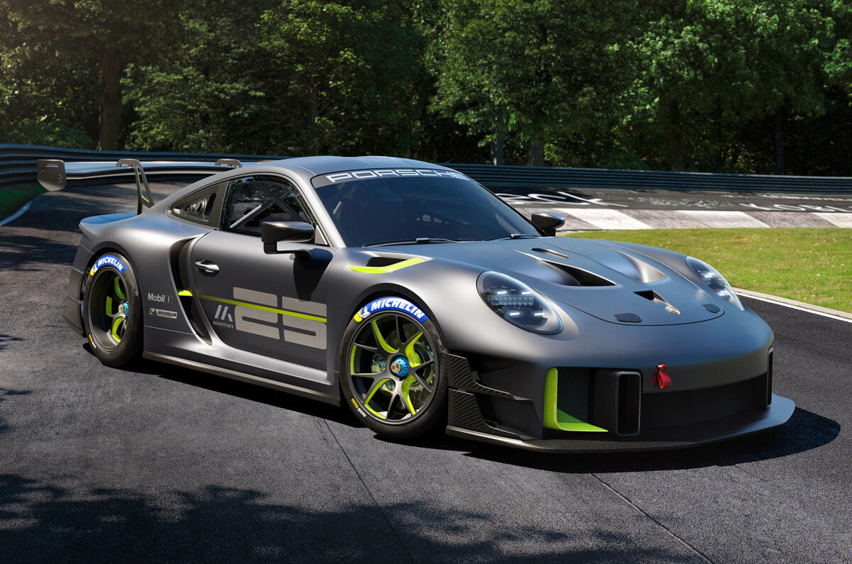 96 Porsche 911 GT2RSMR 25 official images static front