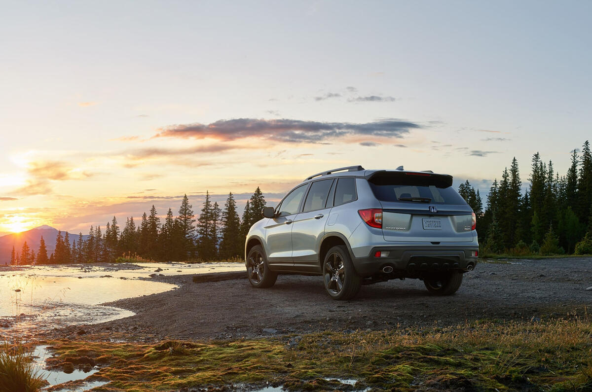 2019 Honda Passport revealed as rugged mid-size SUV | Autocar 2019 Honda Passport revealed as rugged mid-size SUV | Autocar