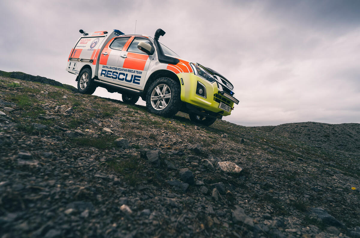 97 isuzu dmax مرکزی فانوس های کوه نجات بخش جلویی