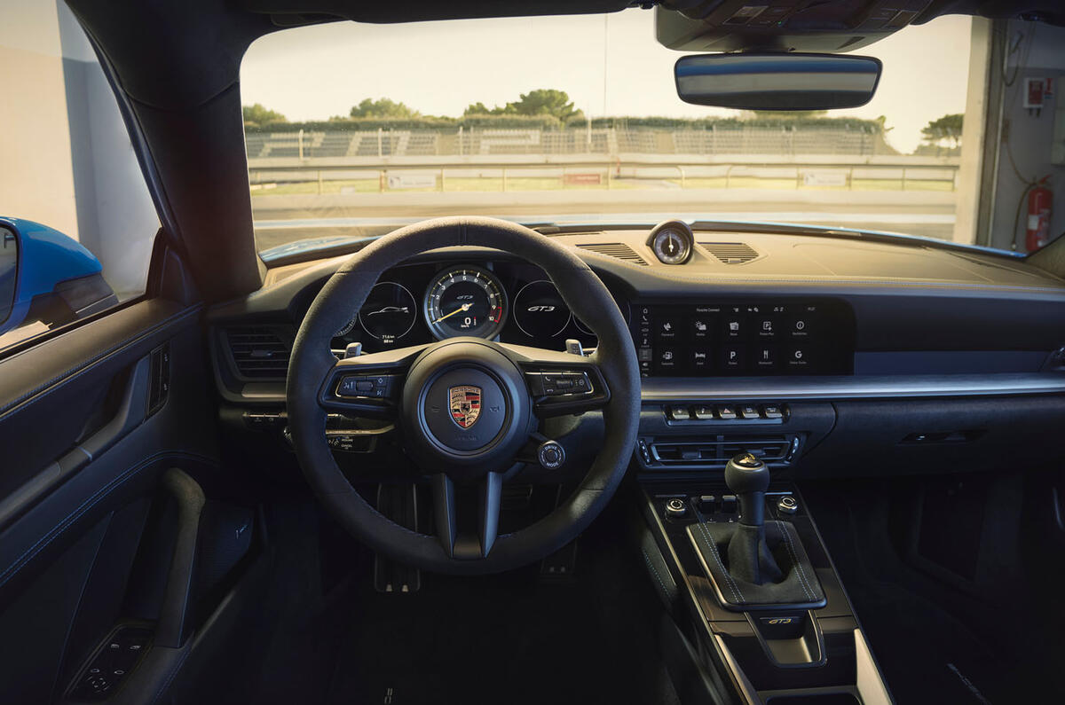 97 Porsche 911 GT3 2021 official images interior