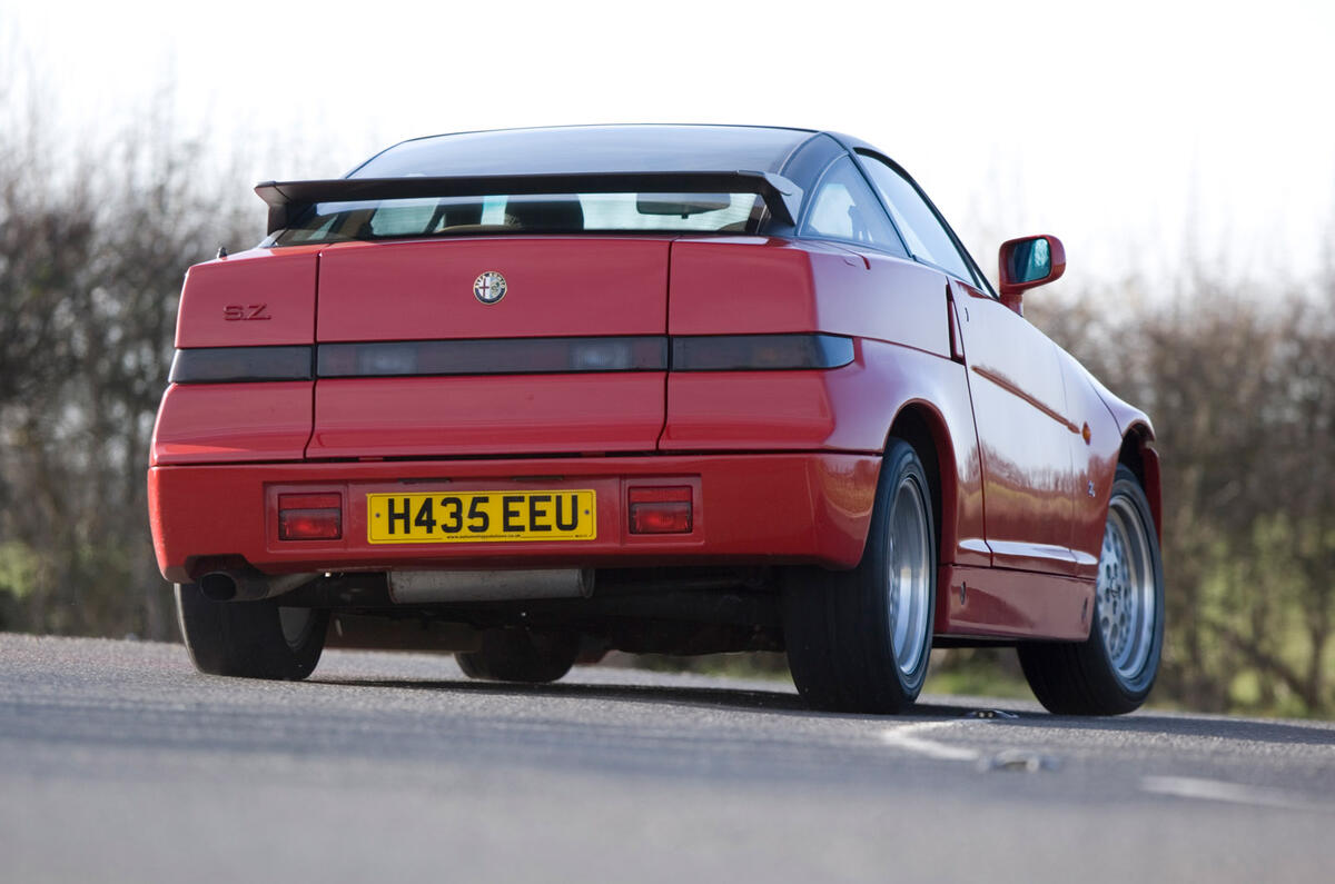 97-used-buying-guide-alfa-romeo-sz-corne