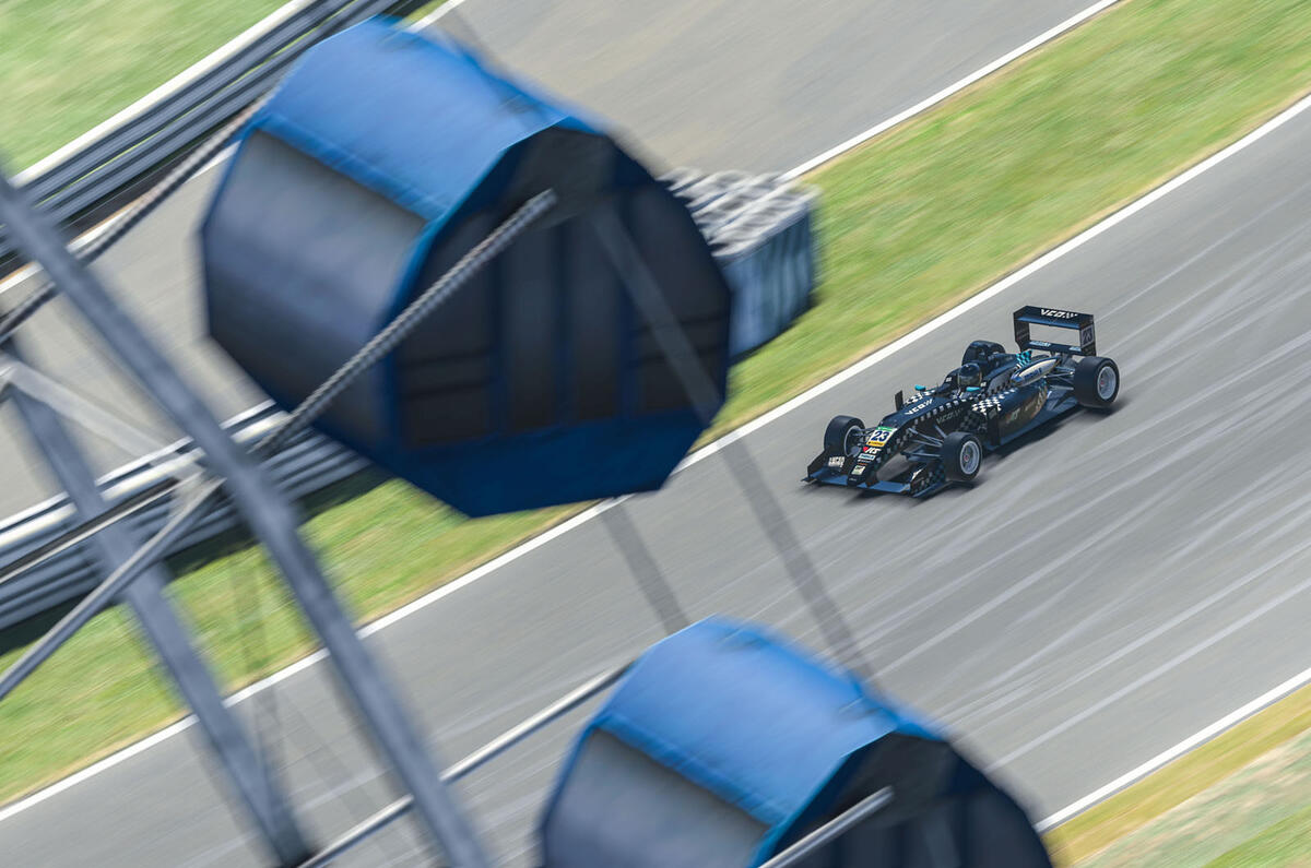 VCO proSIM racing series preseason - ferris wheel