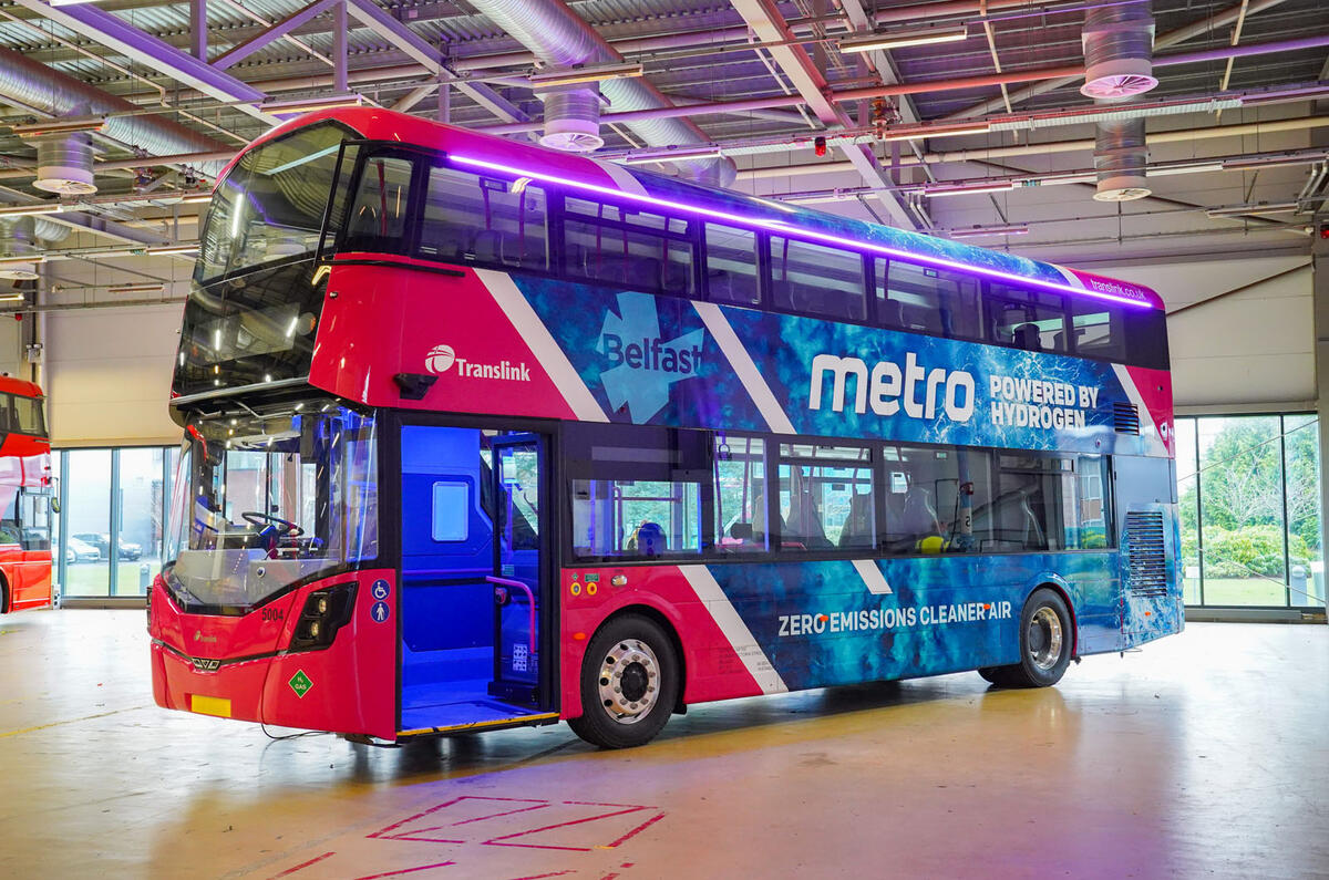 97 Wrightbus TRANSLINK HYDROGEN BUS 1
