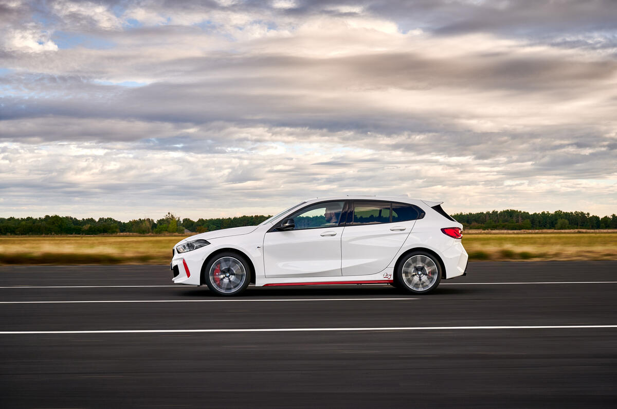 BMW 1 Series 128ti official reveal - tracking side