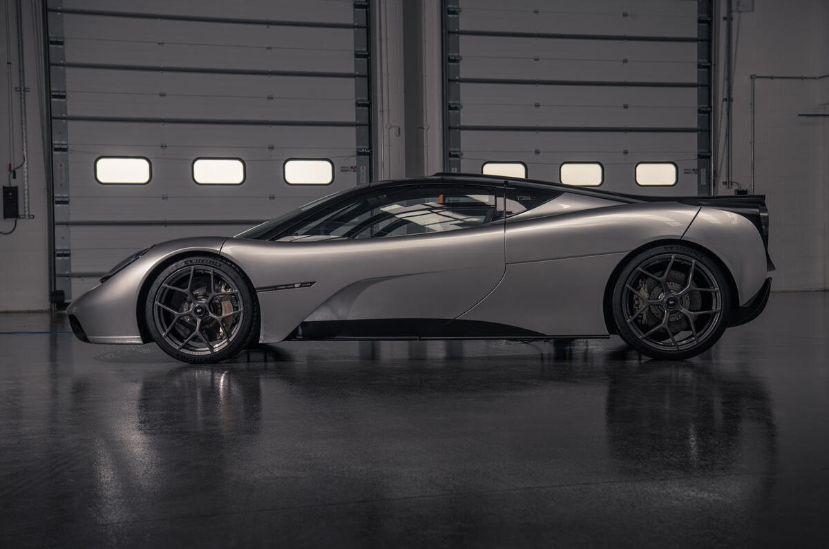 Gordon Murray T50 V12 supercar makes track debut in video Autocar